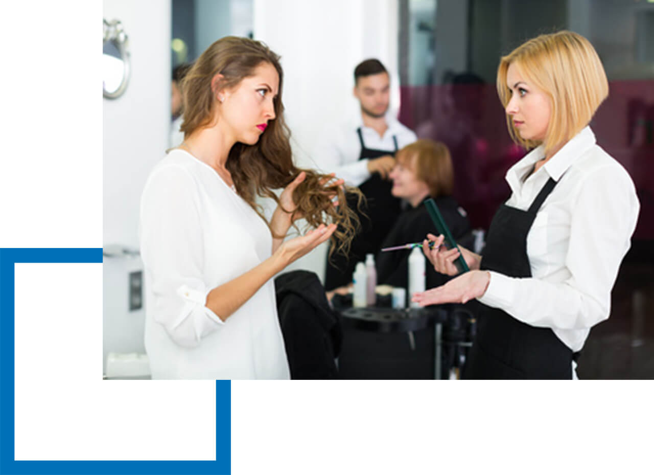 Betriebshaftpflicht Friseur-Salon Friseurin hat Auseinandersetzung mit Kundin wegen Haarfrisur
